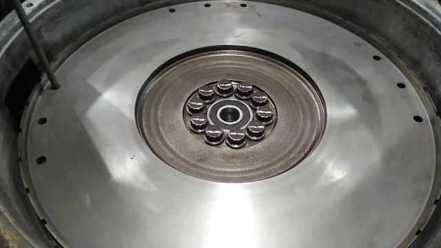 Мерседес Актрос 2641. Часть 10. Установка сцепления.