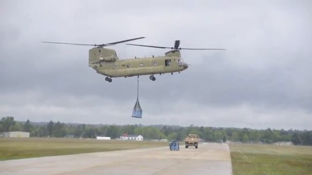 Chinook Helicopter Heavy Lifting смотреть онлайн