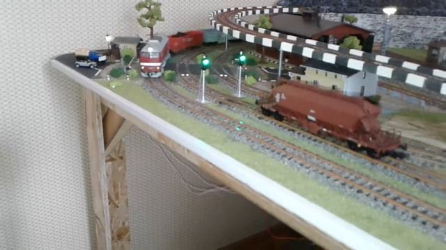 Макет железной дороги Roco br-120 звук смотреть онлайн