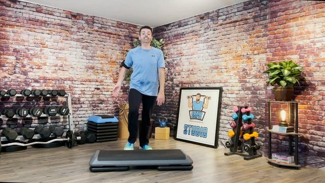 Intermediate Step Aerobics Workout - Steve SanSoucie SS Fit Virtual Studio.  30min Workout - 135 Bp