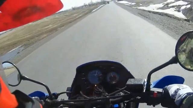 Kawasaki KLE400 Проба динамики на трассе смотреть онлайн