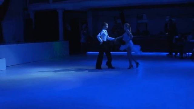 Спортивно бальные танцы "Зимняя сказка" Латина смотреть онлайн