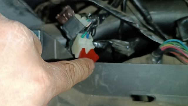 старлайн а93 не открывает и не закрваеи