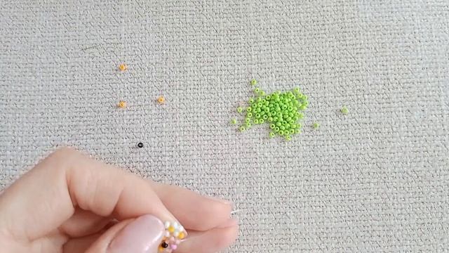 Кольцо Котик с ромашкой / колечко из бисера с котиком смотреть онлайн