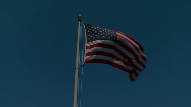 ТАНЕЦ ФЛАГА смотреть онлайн