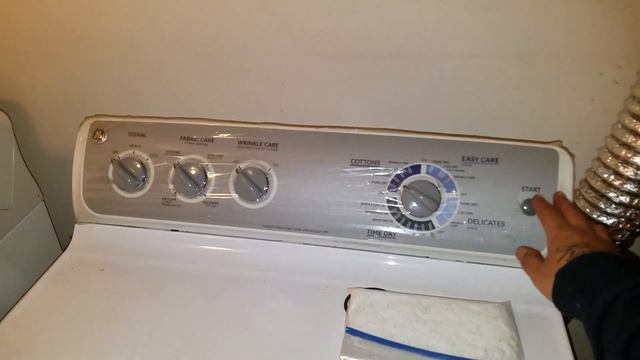 GE ELECTRIC CLOTHES DRYER DRUM NOT SPINNING & MAKING A HUMMING NOISE HOW TO FIXED EASY REPAIR! смотреть онлайн