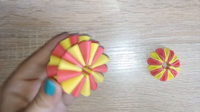 Ёлочные игрушки из фоамирана своими руками. Канзаши. Ёлочные шишки канзаши. смотреть онлайн