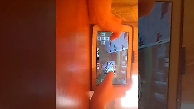 Майнкрафт играю на планшете смотреть онлайн