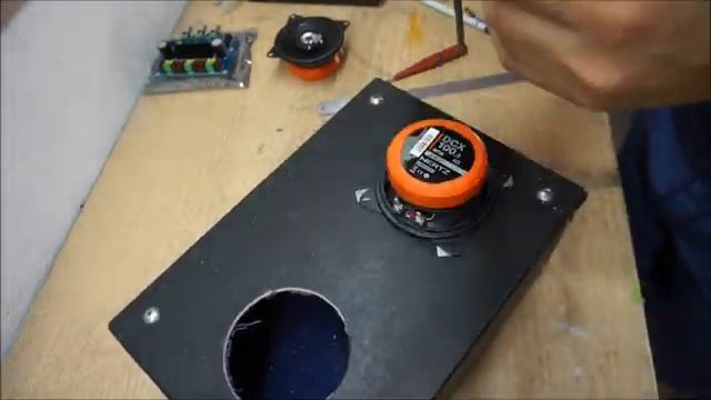 БУМБОКС ИЗ ЧЕМОДАНА ! смотреть онлайн