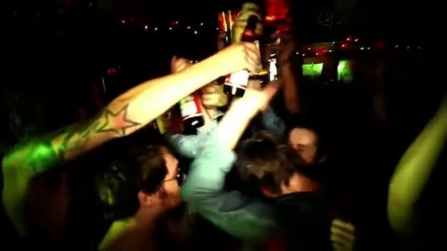 Asking Alexandria To The Stage OFFICIAL MUSIC VIDEO смотреть онлайн