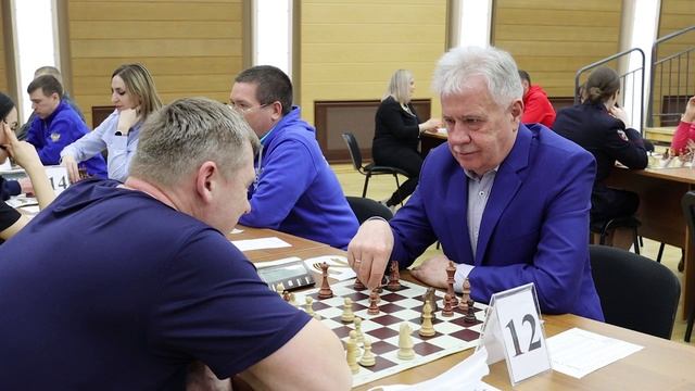 Общественники совместно с полицейскими Югры поддержали Вооруженные силы России смотреть онлайн