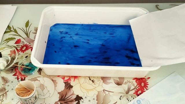 МОРЕ В ТЕХНИКЕ ЭБРУ Рисуем КРАСКАМИ на ВОДЕ, ВОСКОВЫМИ карандашами, делаем АППЛИКАЦИЮ смотреть онлайн