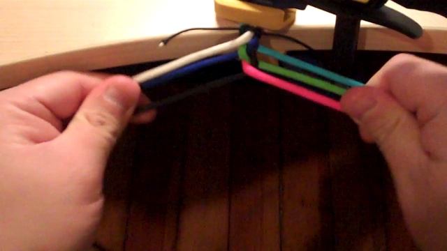 How to tie a 6 strand 1/2 (half) round braid. смотреть онлайн