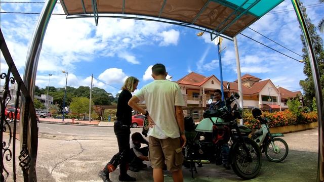 [S1- Eps. 36] TYRE PUNCTURE!.