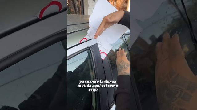 Cómo abrir un carro SIN LAS LLAVES *FACIL Y RAPIDO* ? смотреть онлайн