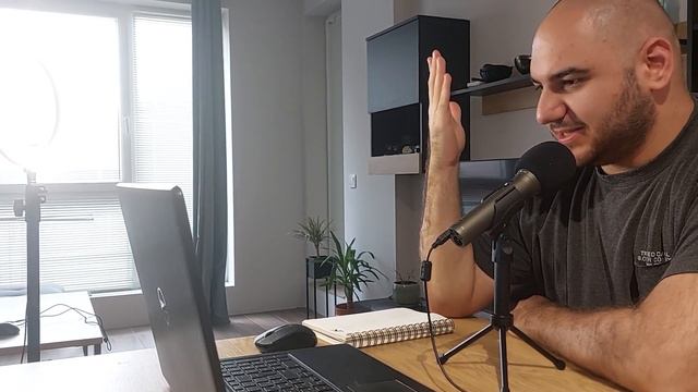 Разпърчетосваме сегашната социало-политическа ситуация в UK с Ед (ПлЮщ ЕП6). смотреть онлайн