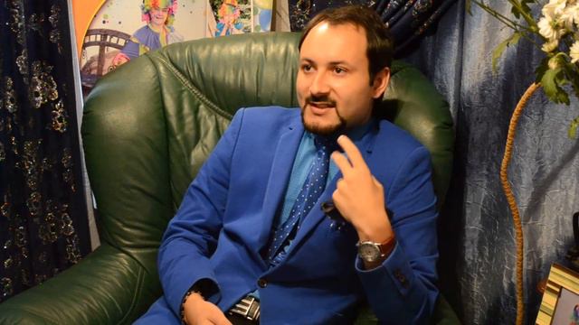 4. Не верь глазам своим! Стас Михайлов в Студии Клоуна Нафталина? Круто! смотреть онлайн