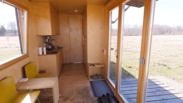 Живу в доме из контейнера три дня/Обзор дома из контейнера/Мини-дом