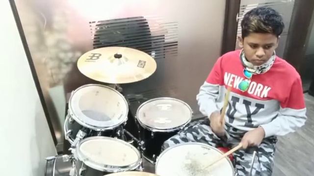 Billie Jean song of MJ played by Master Prince смотреть онлайн