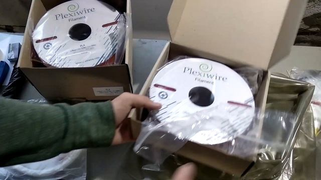Распаковка пластика ABS и PLA Plexiwire. Личное мнение смотреть онлайн