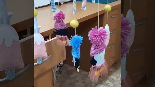 Мобиль с игрушками на детскую кроватку смотреть онлайн