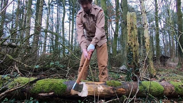 Fundamentals of Axemanship part 2: Chopping a Log or Felled Tree (Bucking) смотреть онлайн