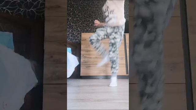 БРЕЙК ДЛЯ ПАЦАНОВ смотреть онлайн