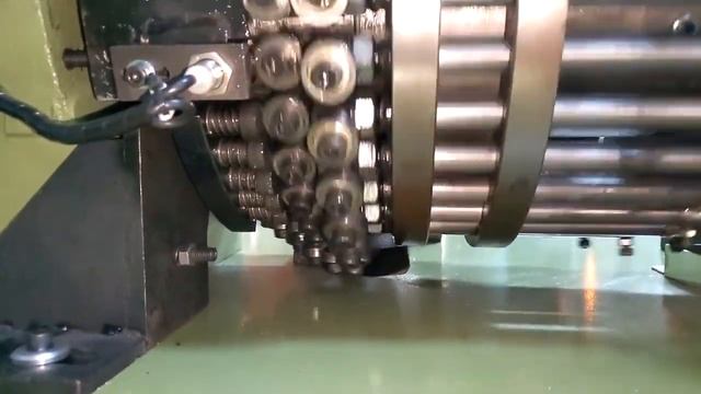 Автомат для сборки дюбель-гвоздей 64х25 мм. смотреть онлайн