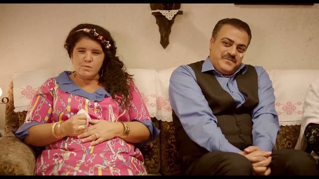 Sultan'ı Köyde Görmeyen Kalmadı. Yine Görücü Geldi! | Ay Lav Yu Tuu смотреть онлайн