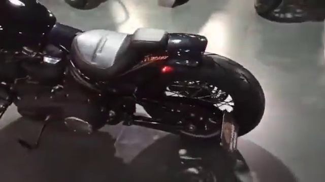Harley-Davidson Street Bob 107 смотреть онлайн