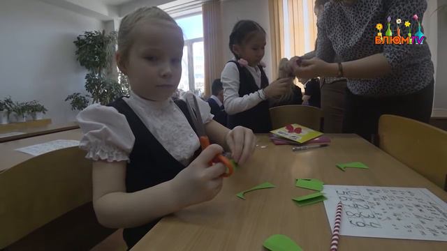 Подарок на 8 марта смотреть онлайн