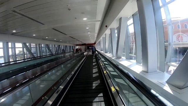 Прогулка по Дубаю-2 Интернет туристу.Проездной метро 04.12.21г. смотреть онлайн