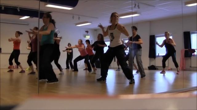 Tacata - Tacabro ⋆ Zumba (Latinopop)