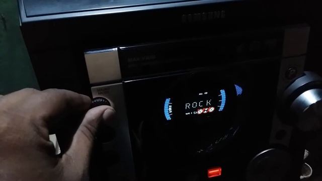Samsung Hi Fi music system смотреть онлайн