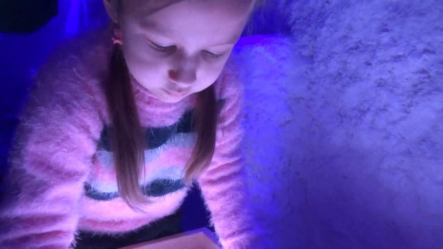 ВЛОГ Поделки к НОВОМУ ГОДУ//Соляная пещера. смотреть онлайн