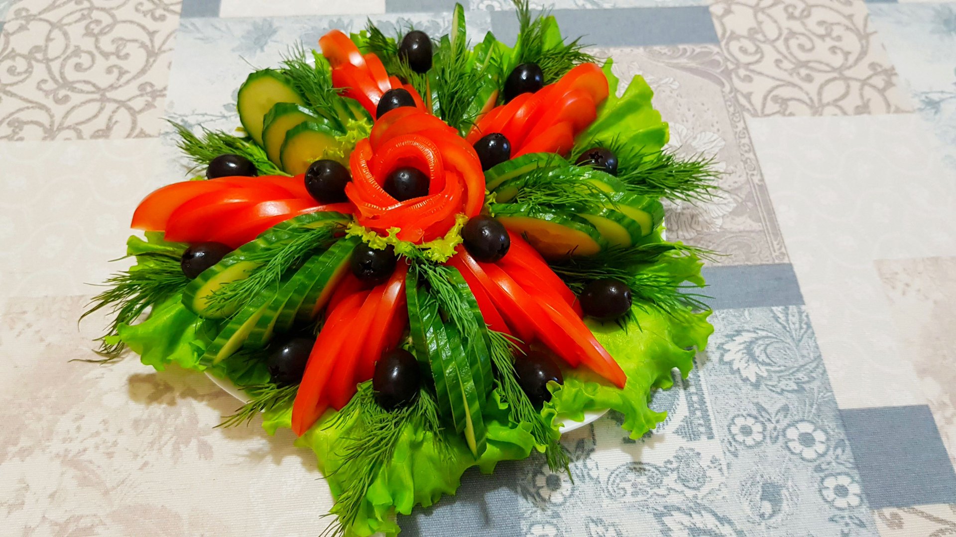 Оригинальная овощная нарезка для сервировки праздничного стола смотреть онлайн