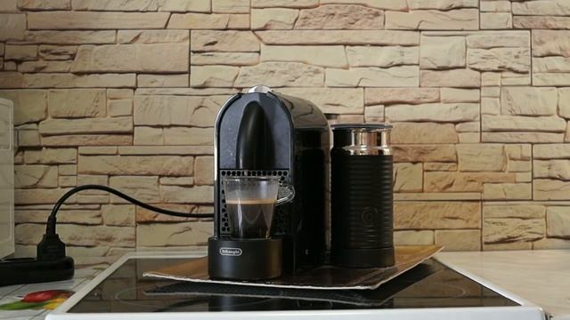 Заправка капсул Nespresso. Кофе Julius Meinl Espresso из Кофейни смотреть онлайн