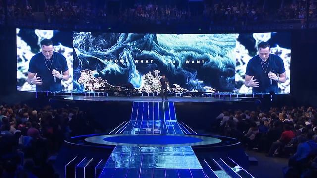 Erwin McManus: Why God Asks Us to Pray for More | Praise on TBN смотреть онлайн