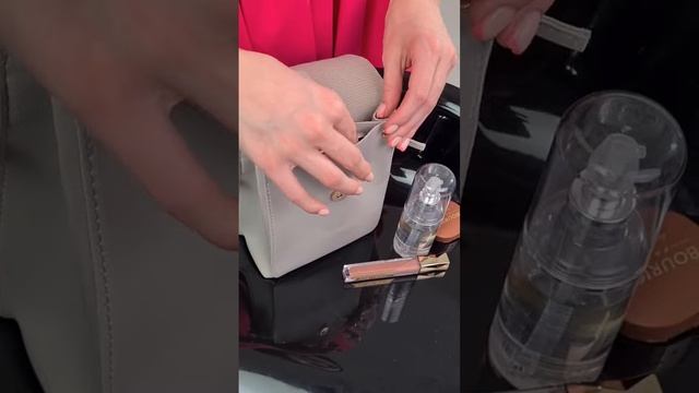 Какую женскую сумку выбрать для весна лето 2023 Топ Лучшая женская сумочка #shorts #wildberries смотреть онлайн