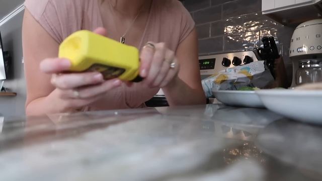 day in the life of a twin mom | newborn twins + newborn routines *new mom twin vlog* смотреть онлайн