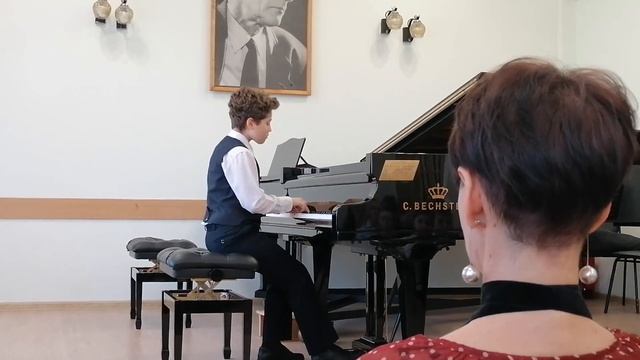 "В мечтах", Пахульский. Исп. Михеев Андрей. смотреть онлайн