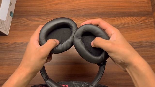 The all new Sony WH-CH710N(first impressions!!!). смотреть онлайн