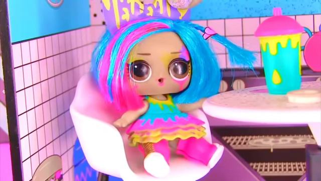 куклы ЛОЛ Тани день рождения🥳🥳 смотреть онлайн