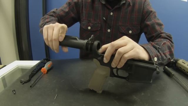 AR15 Fast Buffer Tube Removal смотреть онлайн