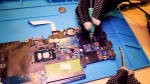 ноутбук не включается после установки ssd