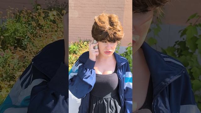 - Наташка, не могу такси вызвать!