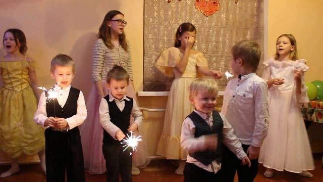 песня "Что подарить тебе Иисус?" смотреть онлайн