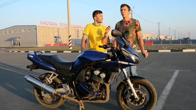 Yamaha FZS600 Fazer- ДОРОЖНИК или СПОРТ? Отзыв реального владельца! смотреть онлайн