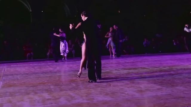Ensemble Mariposa & Cast Maestri - Catania Tango Festival 2013 - La Cumparsita смотреть онлайн