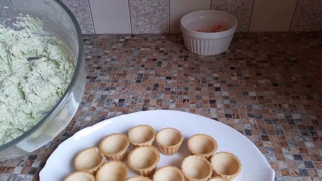 ЗАКУСКА С КРЕВЕТКАМИ И АВОКАДО! смотреть онлайн